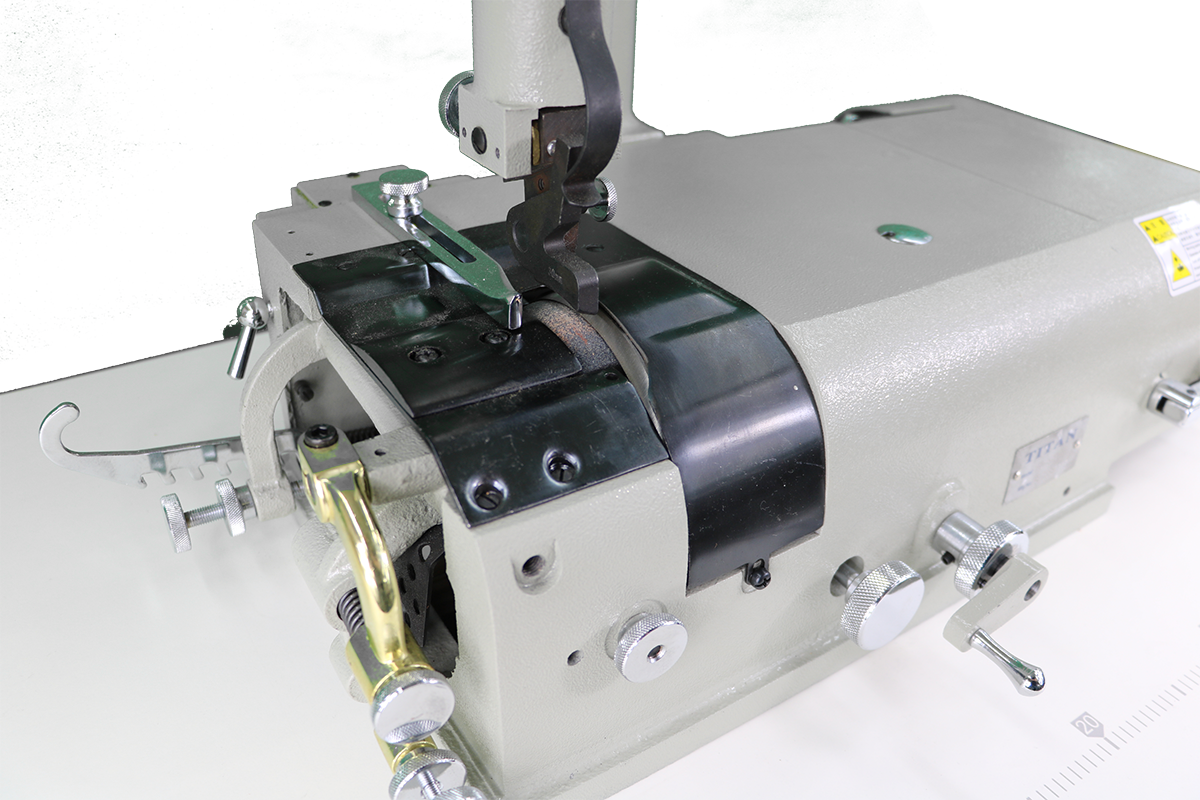 Titan TN-801 Leather skiving machine