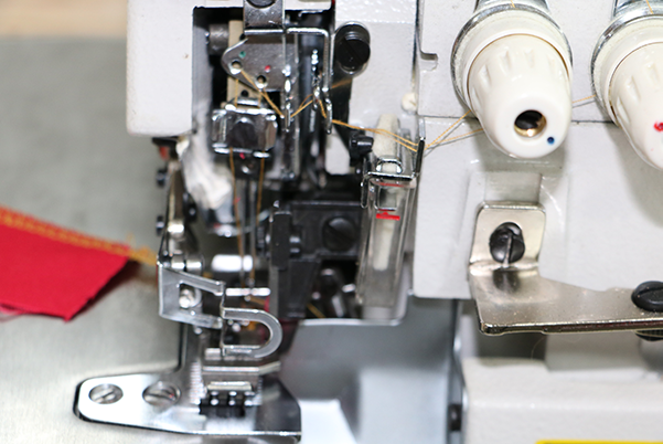 TN-747D - Titan 4 thread industrial Direct Drive serger
